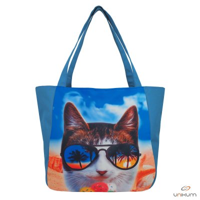 Кошка в очках